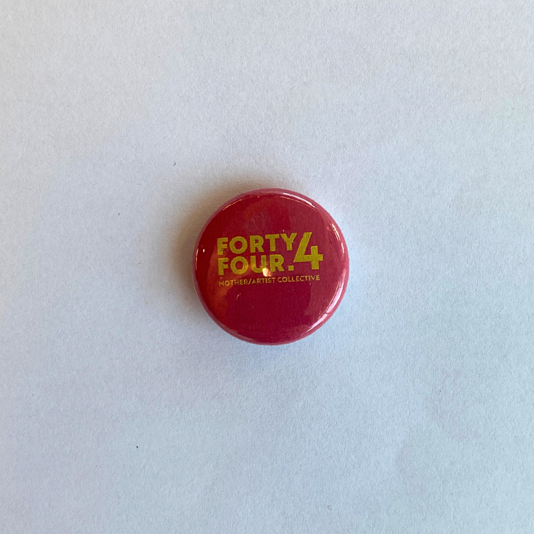 44.4 Pinback Buttons