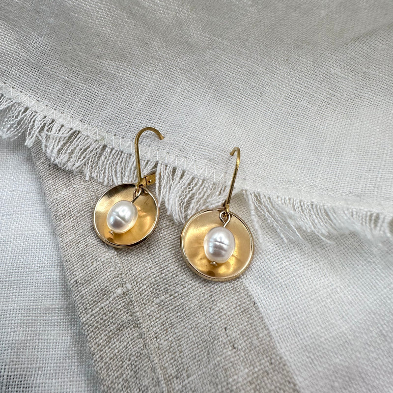 Glow, Pearl Earrings (boucles d’oreilles avec perle)