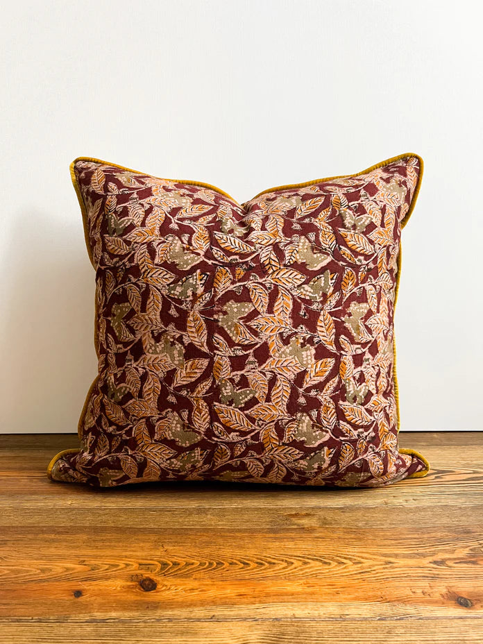 Studio Kahaani - Coussin Mulberry
