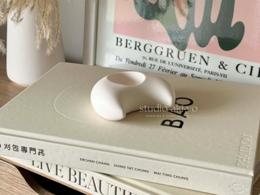 Crescent Moon Tea Light Candle Holder
