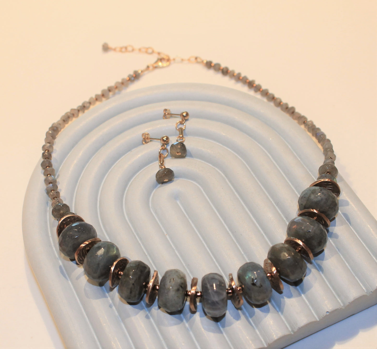 Ensemble collier Labradorite avec boucles d'oreilles Labradorite