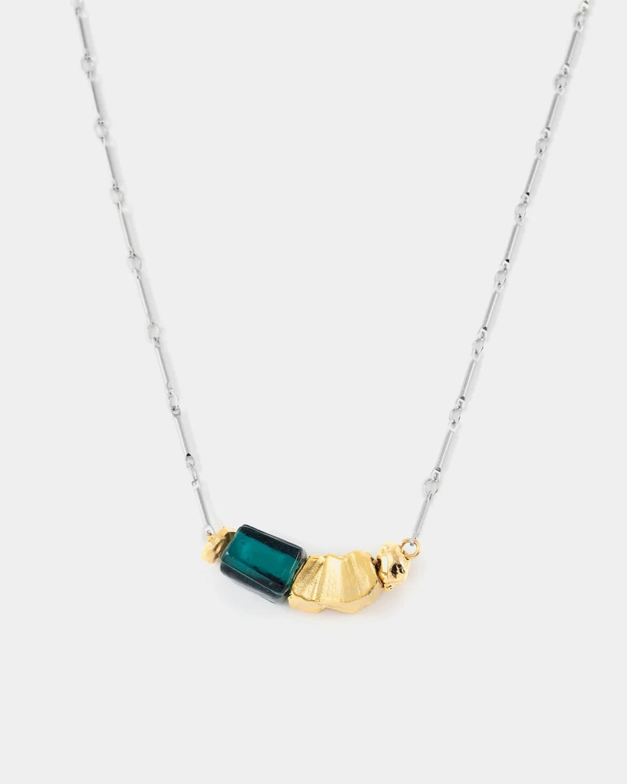 Collier Dardo