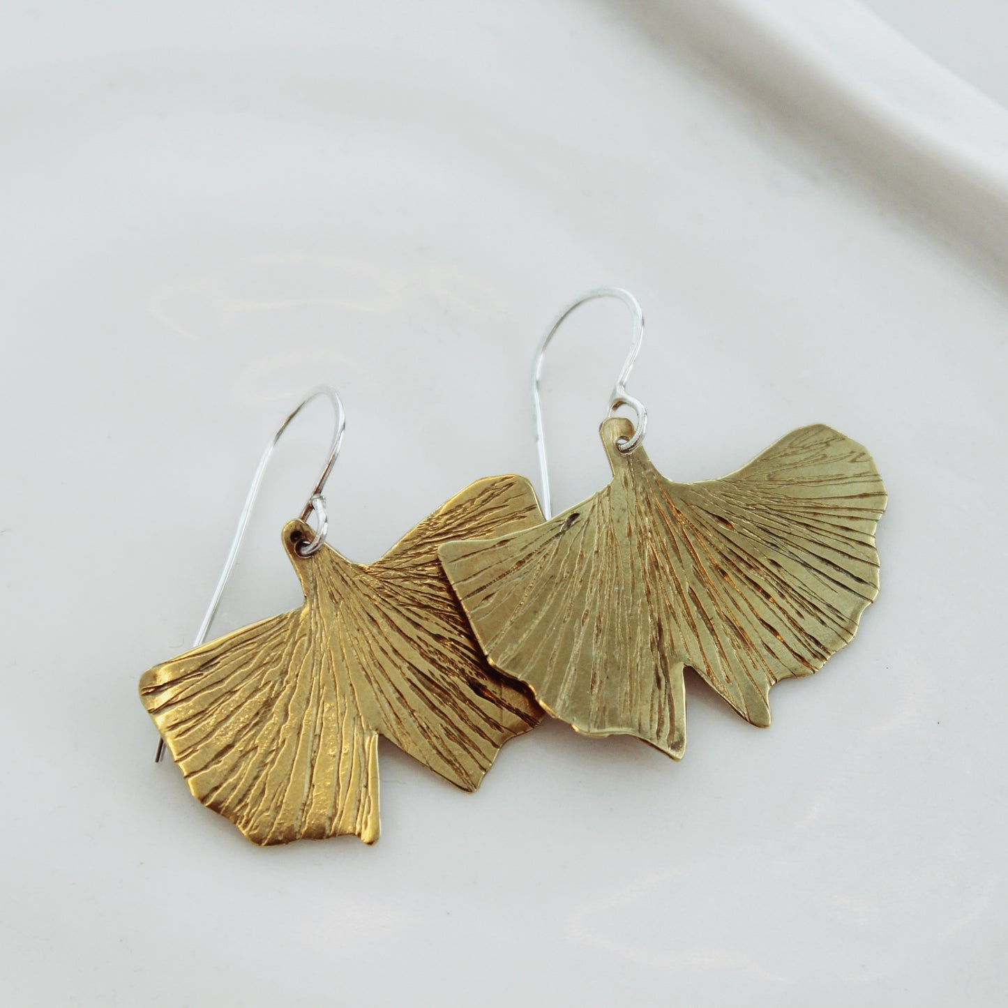 Boucles d'oreilles feuille Ginko