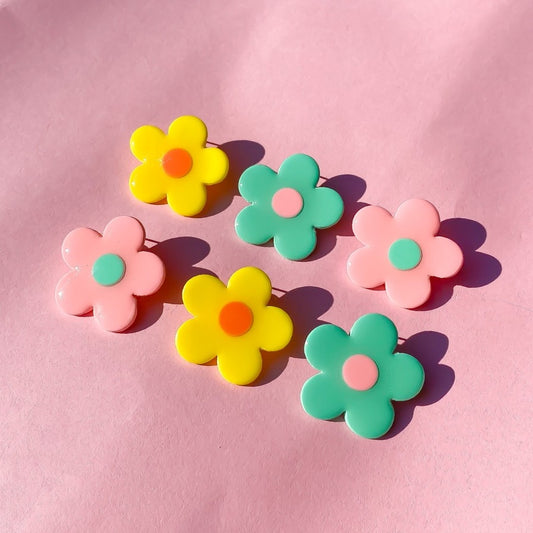 Polymer Clay Retro Daisy Stud Earrings