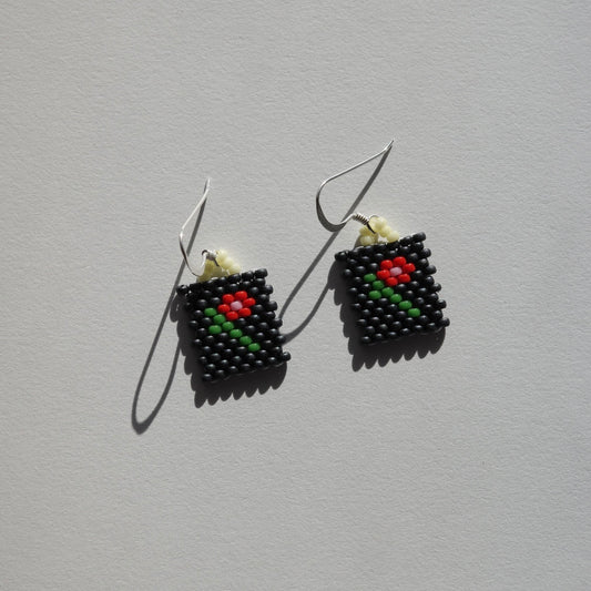 Leona | Flower Bud Earrings